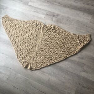 Beige Knit Shawl. One size